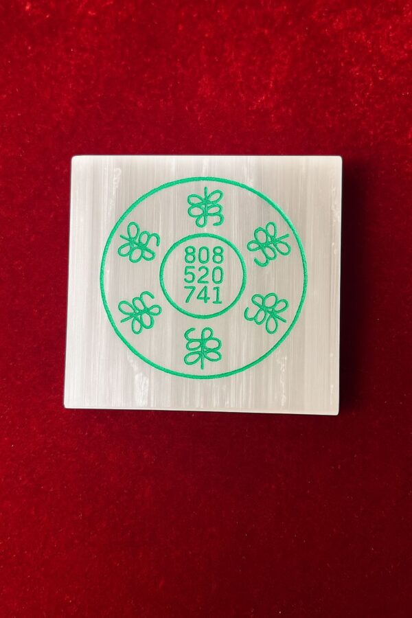 Wealth Zibu Sign Selenite Plate